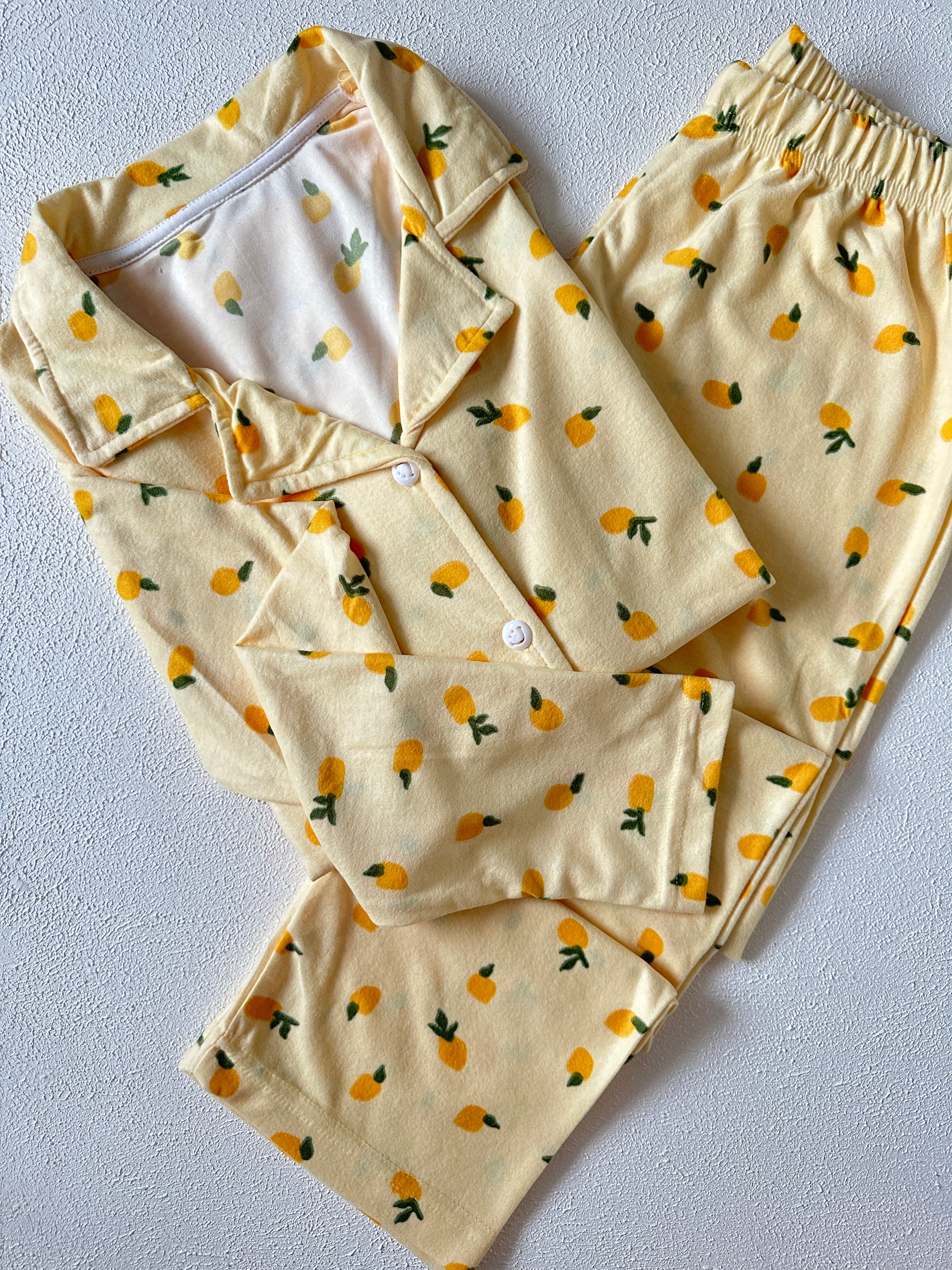 Sarı Ananas Desenli Pijama Takımı