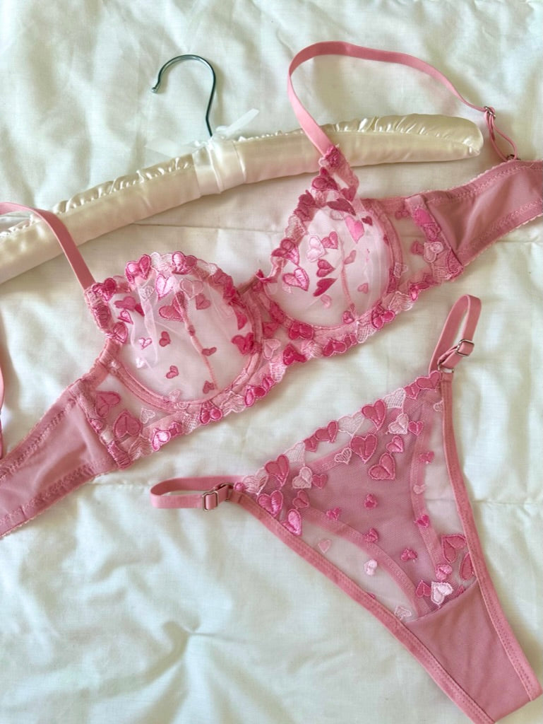 Shay Pembe Bralet Takım