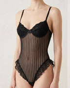 Lorae Siyah Fırfırlı Bodysuit