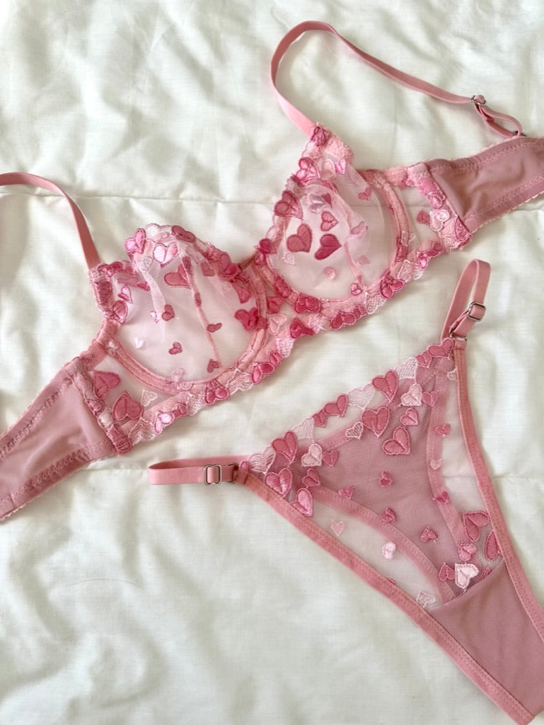 Shay Pembe Bralet Takım