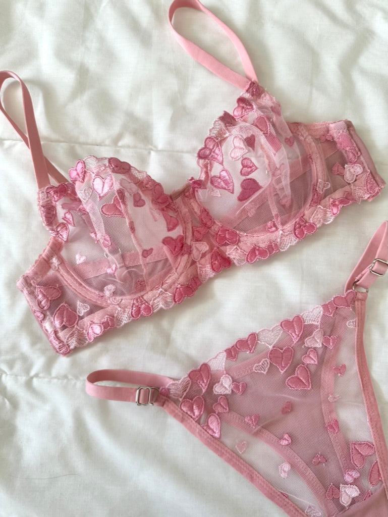 Shay Pembe Bralet Takım