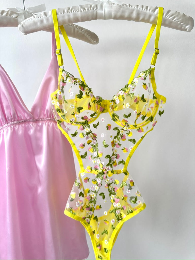 Carety Sarı Bodysuit
