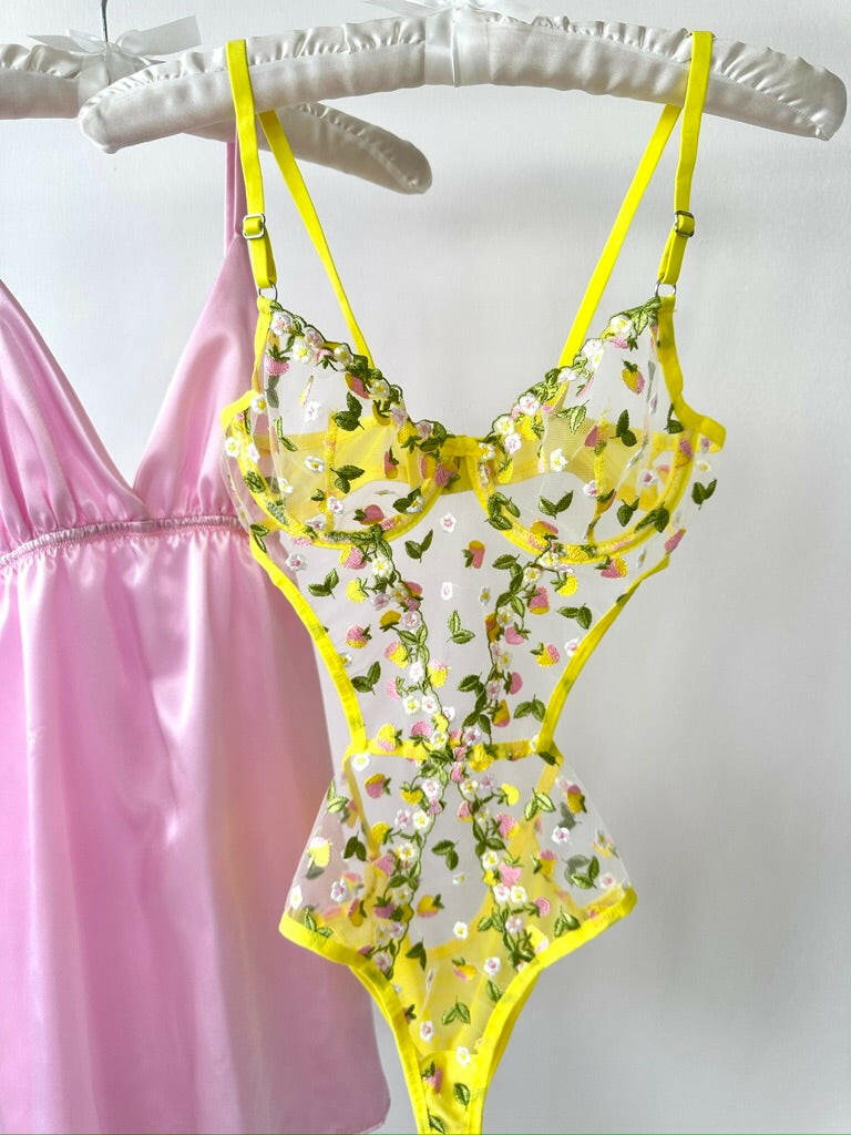 Carety Sarı Bodysuit
