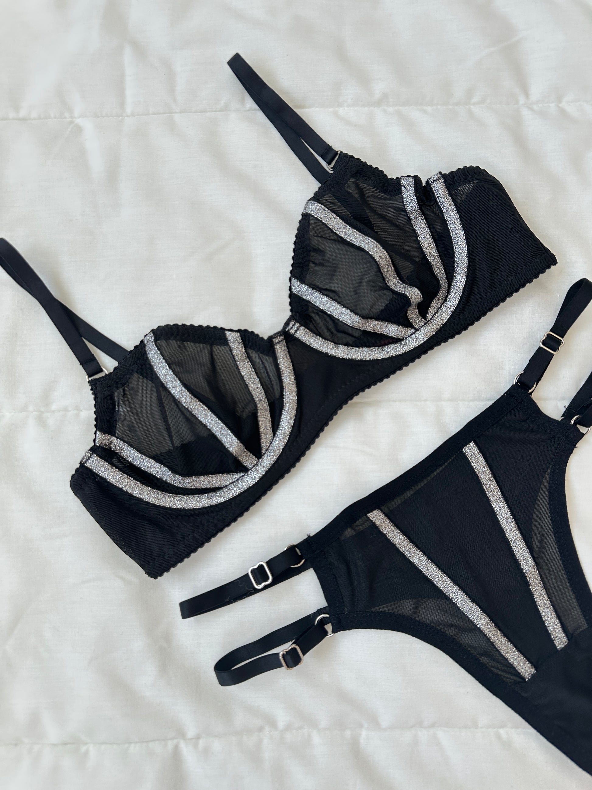Simli Lori Siyah Bralet Takım.