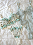Beyaz Lily Bralet Takım