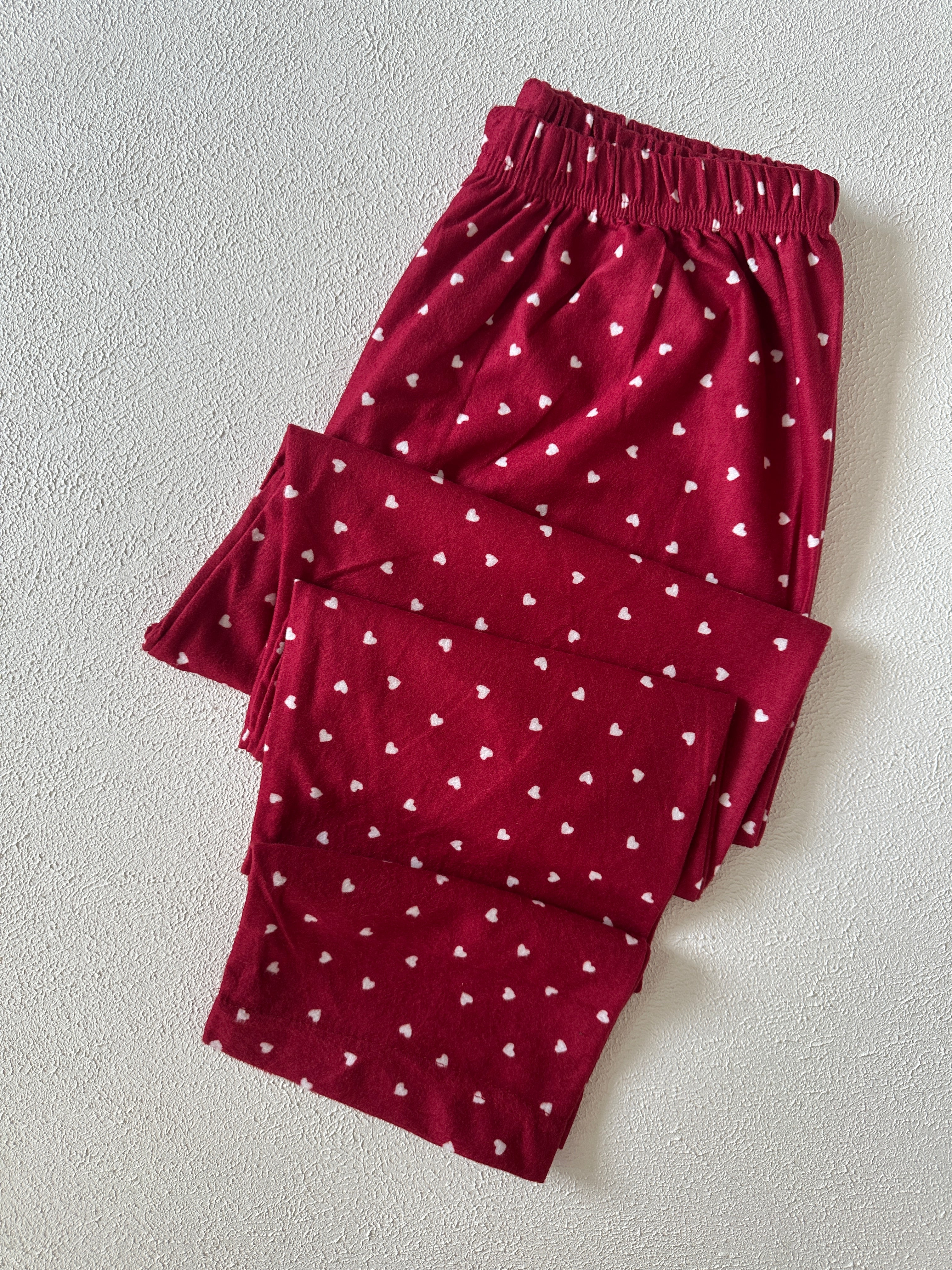Kırmızı Puantiyeli Pijama Takımı