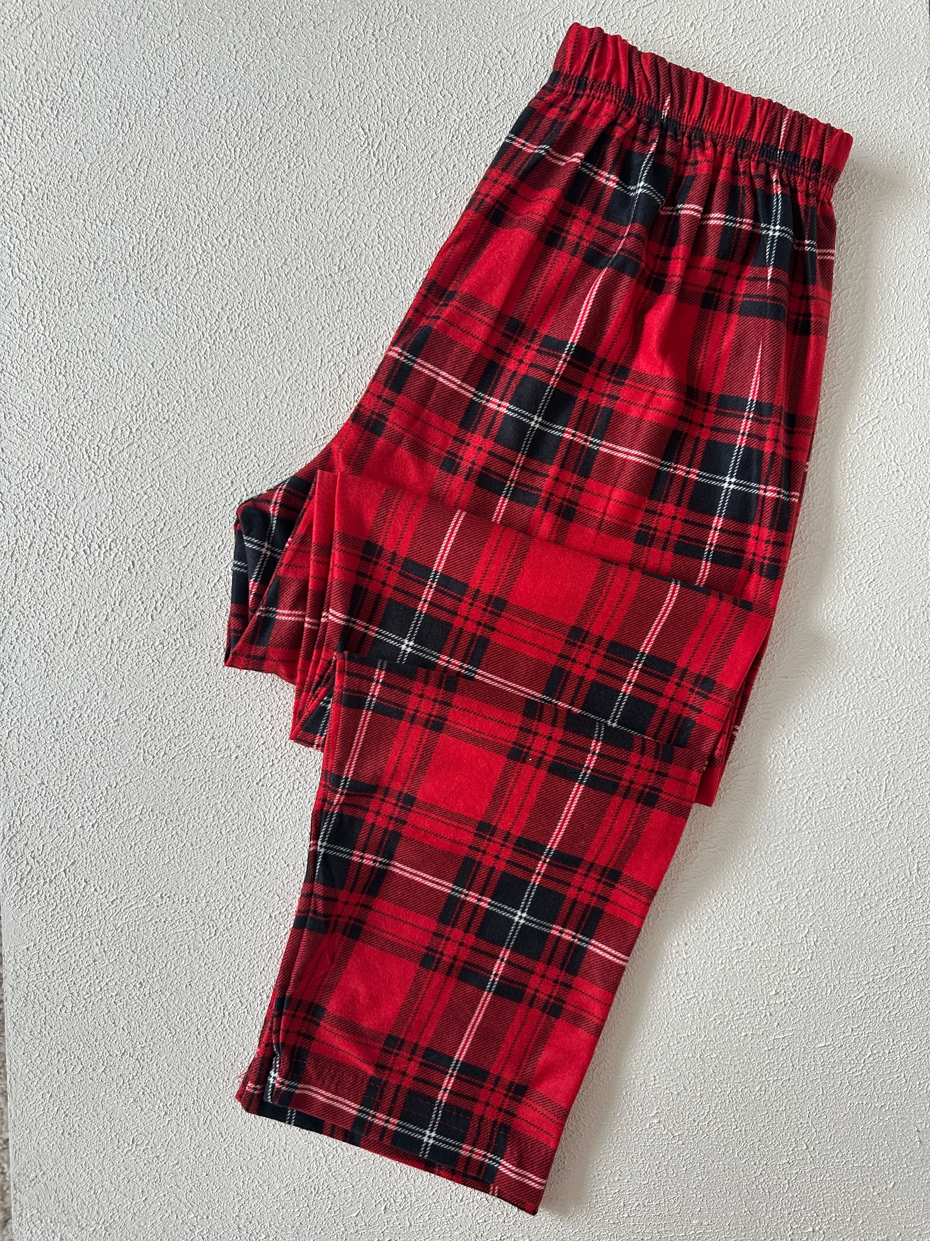 Kırmızı Ekoseli Pijama Takımı
