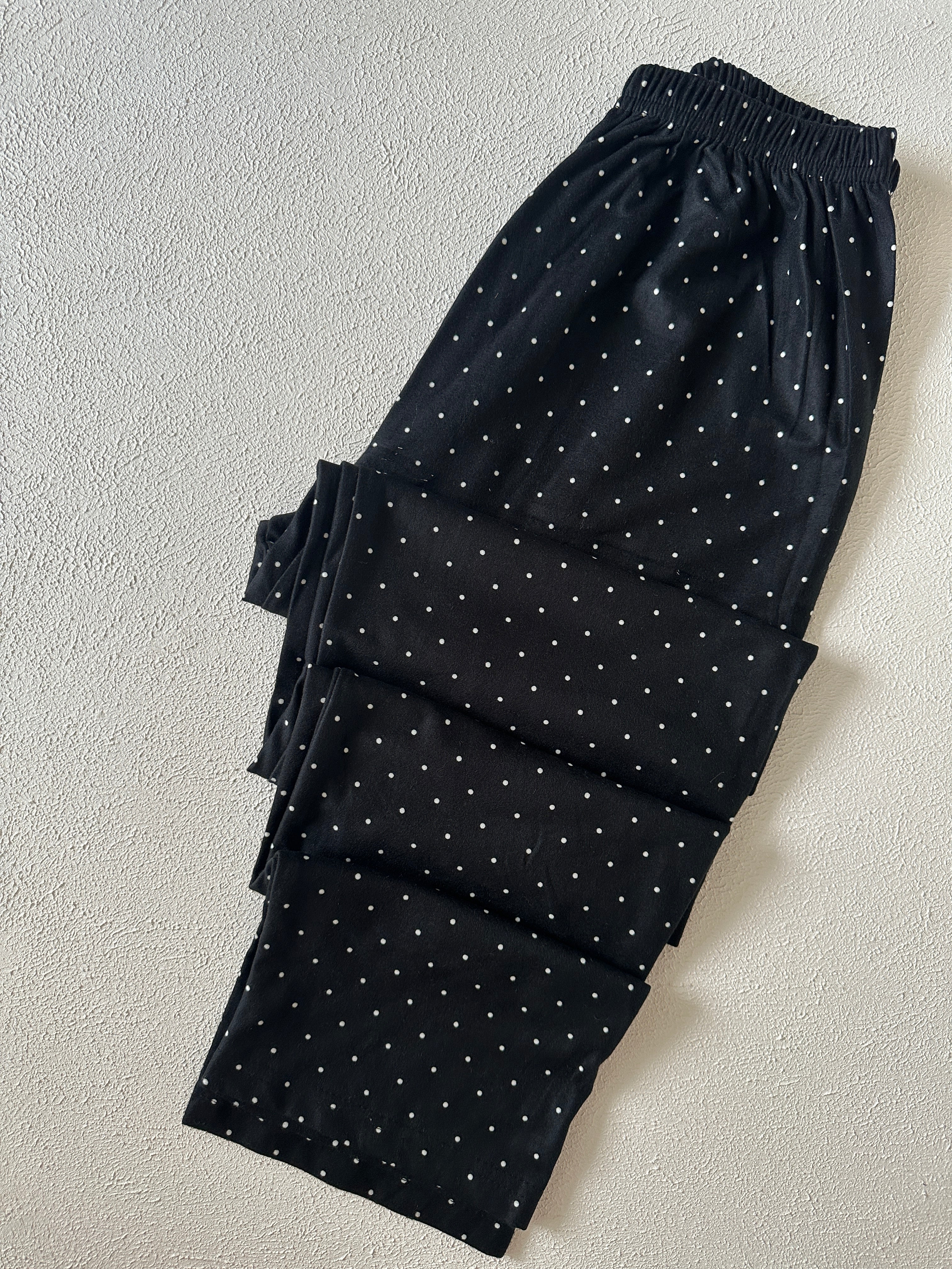 Siyah Puantiyeli Pijama Takımı