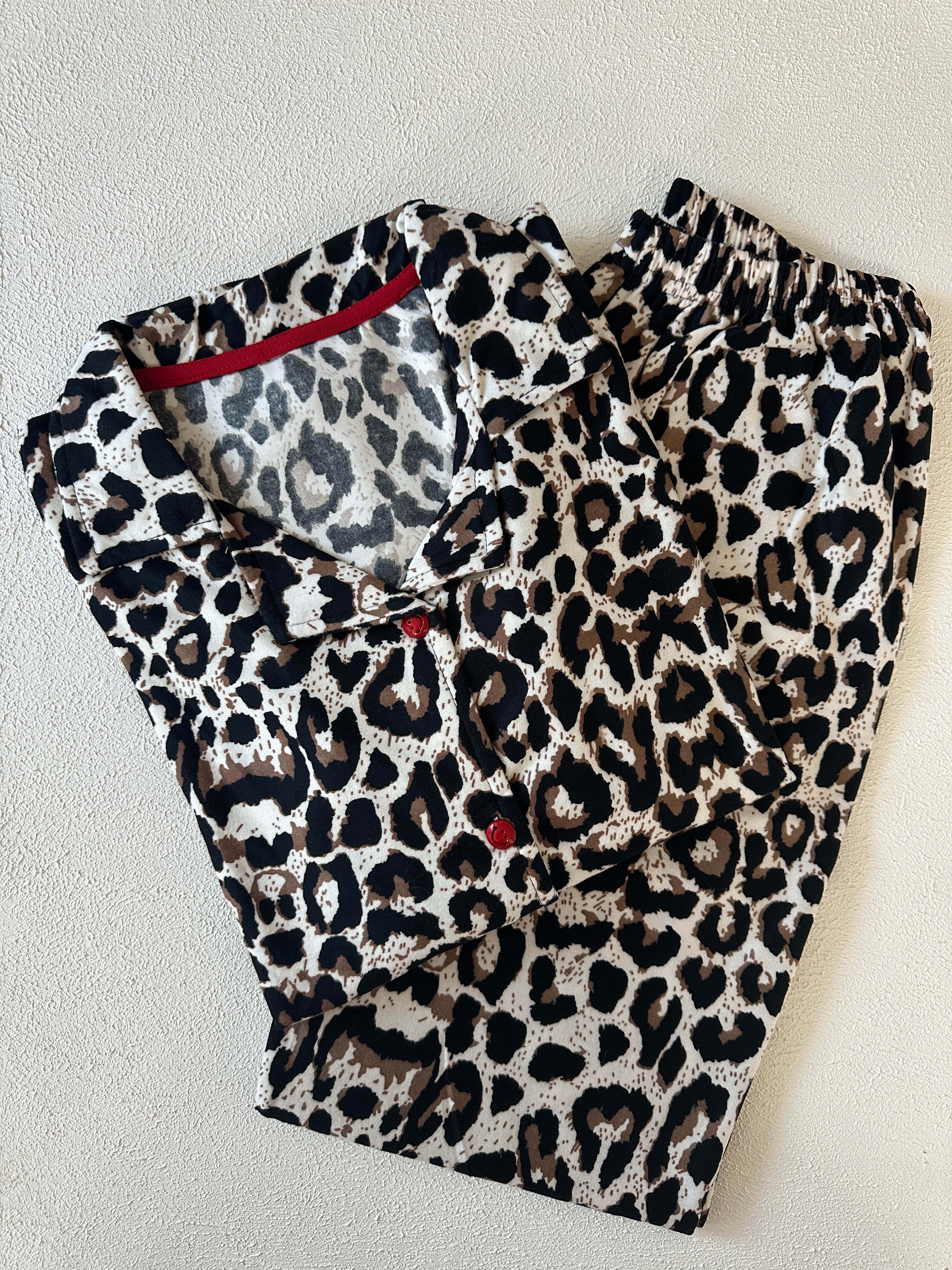 Leopar Desenli Pijama Takımı