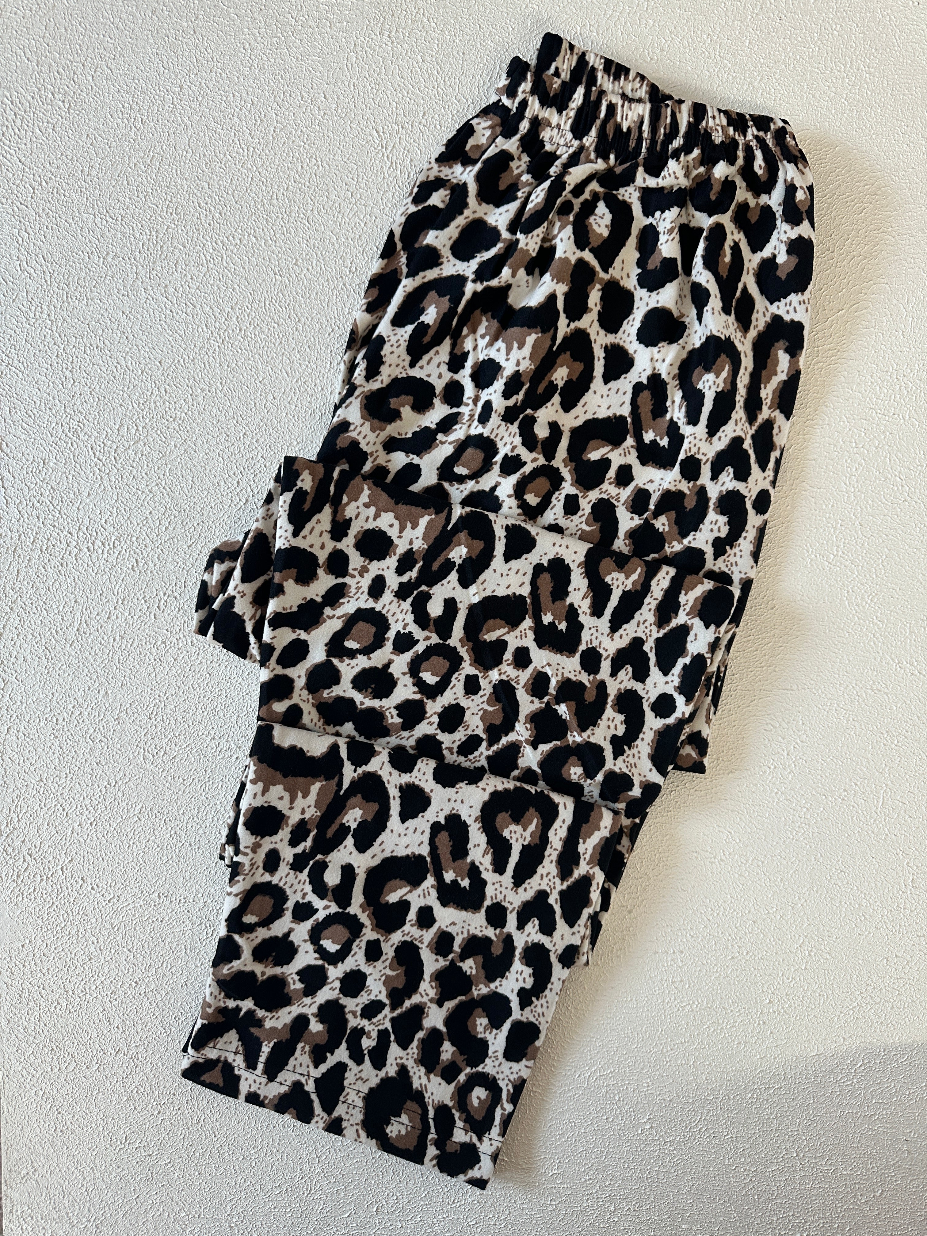 Leopar Desenli Pijama Takımı