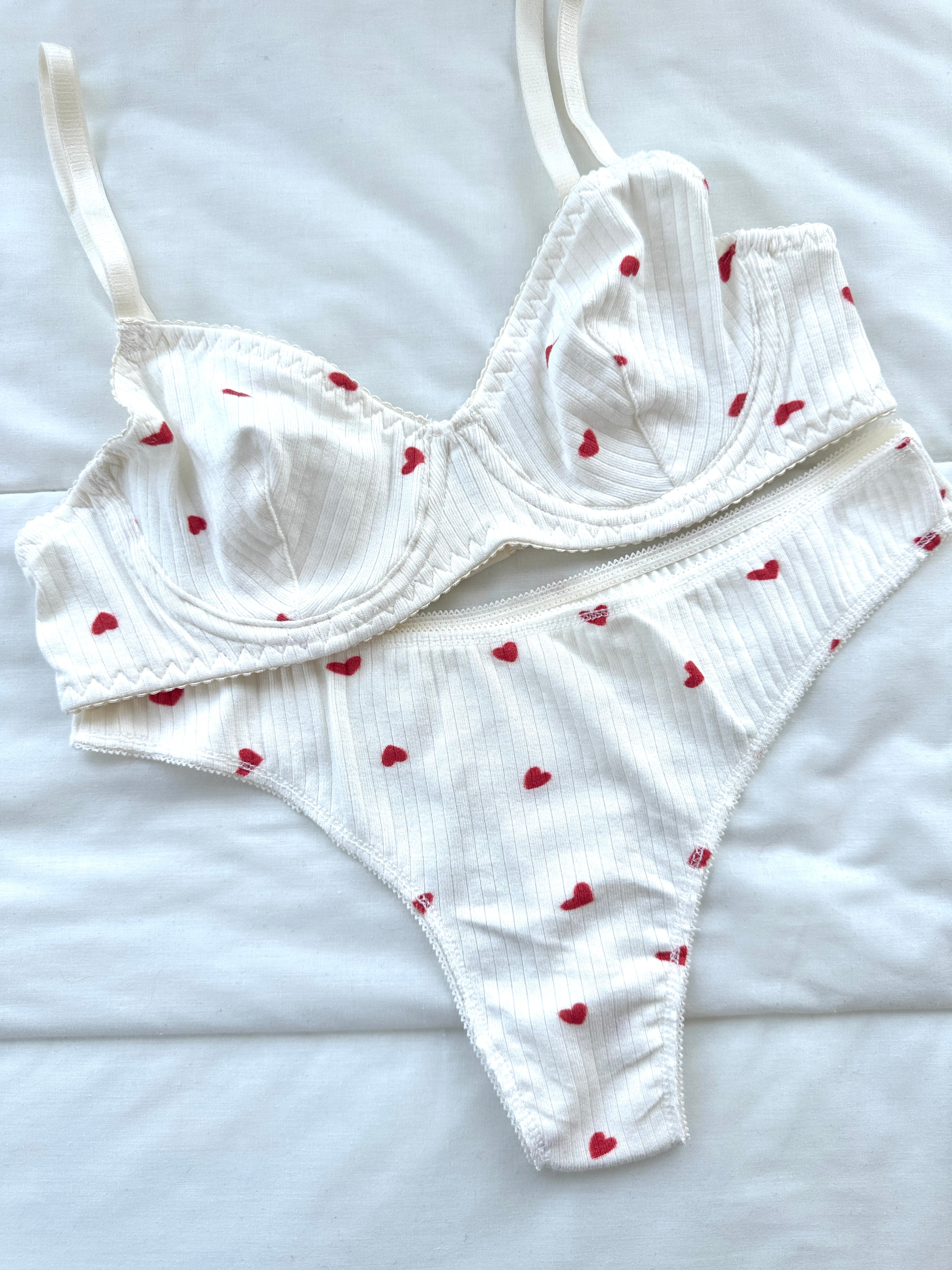 Amore Soft Balenli Takım