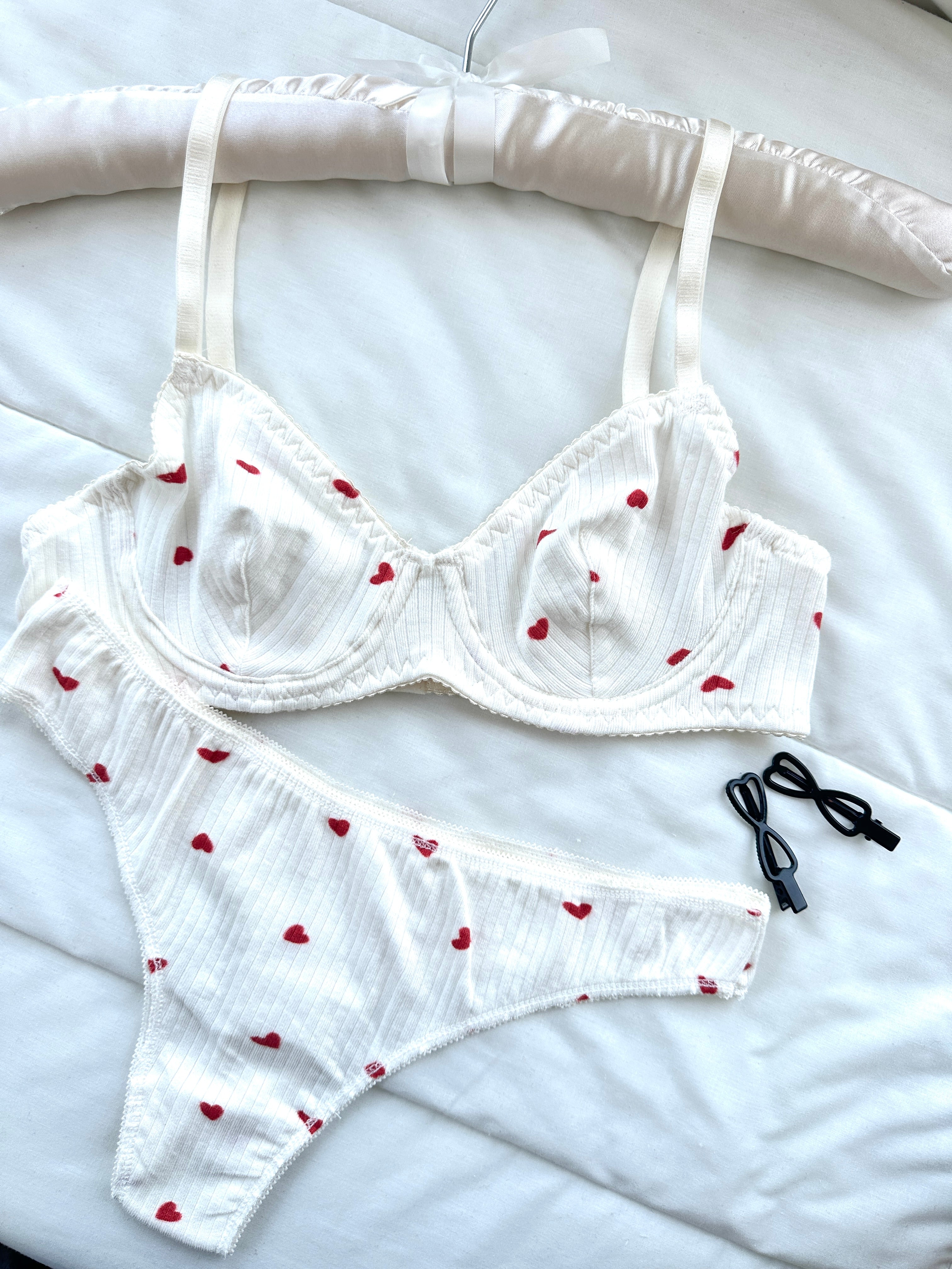 Amore Soft Balenli Takım