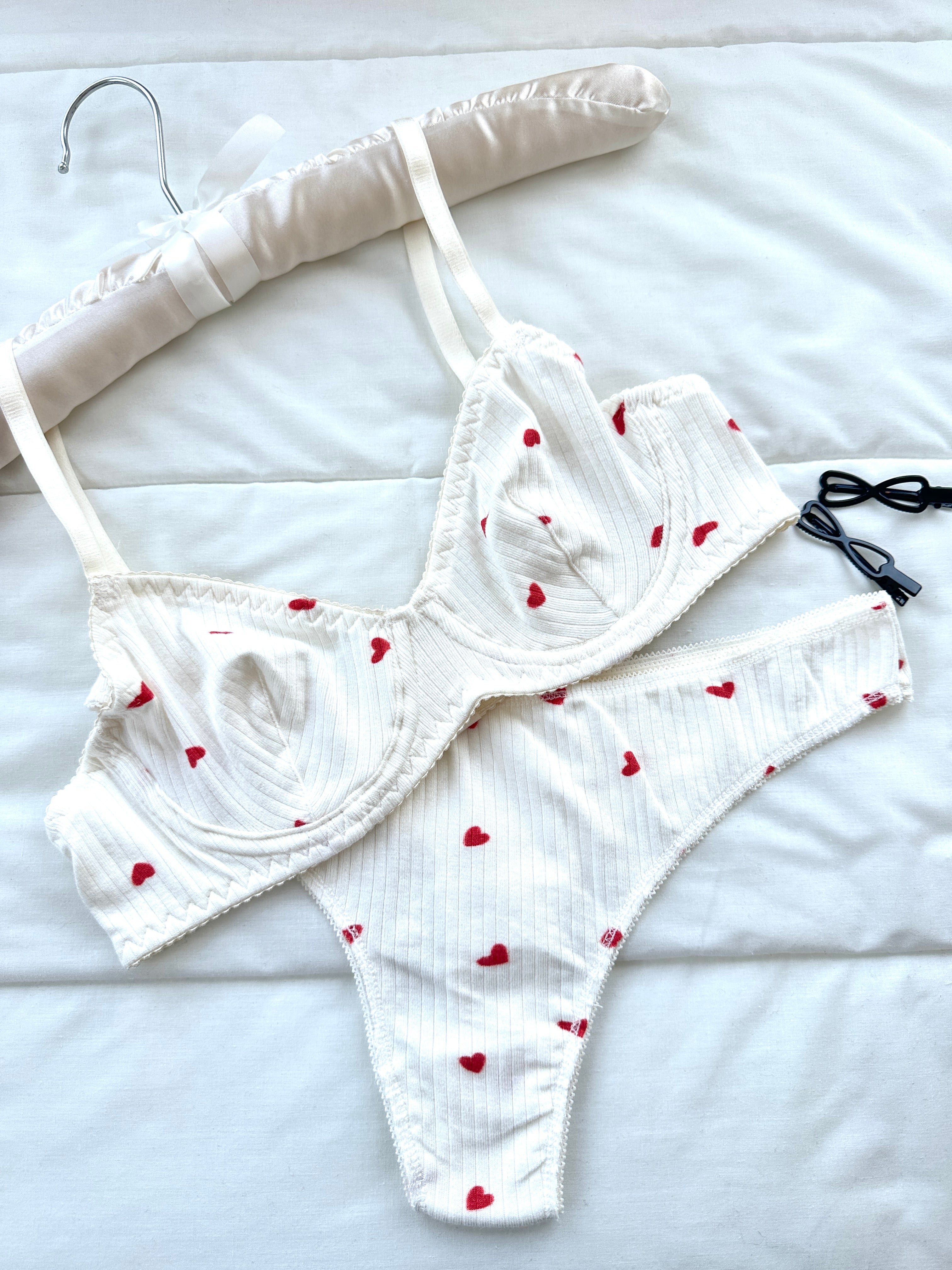 Amore Soft Balenli Takım