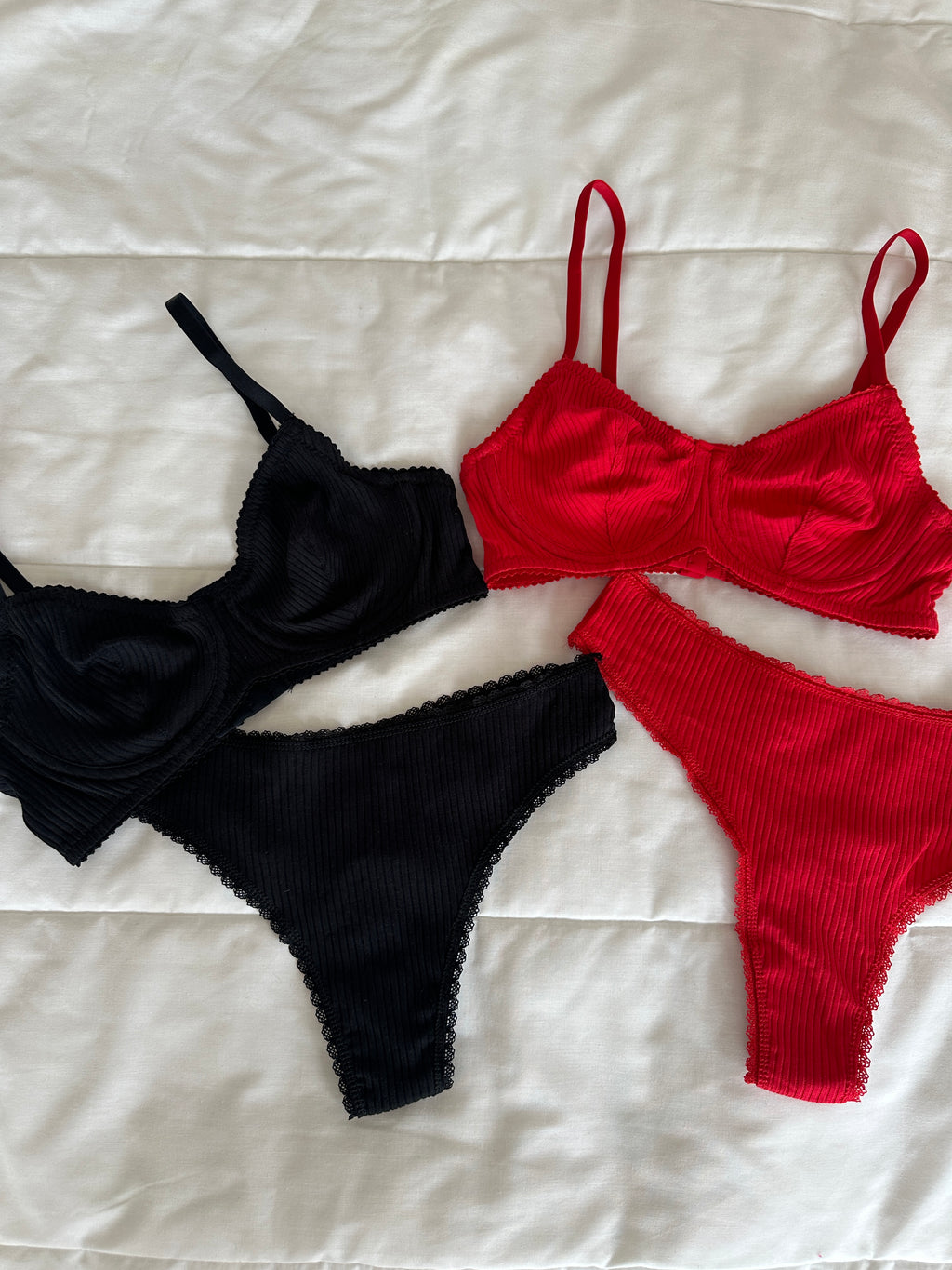 Dali Siyah Soft Balenli Takım