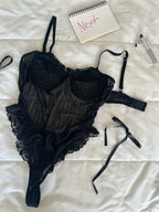 Lora Siyah Bodysuit