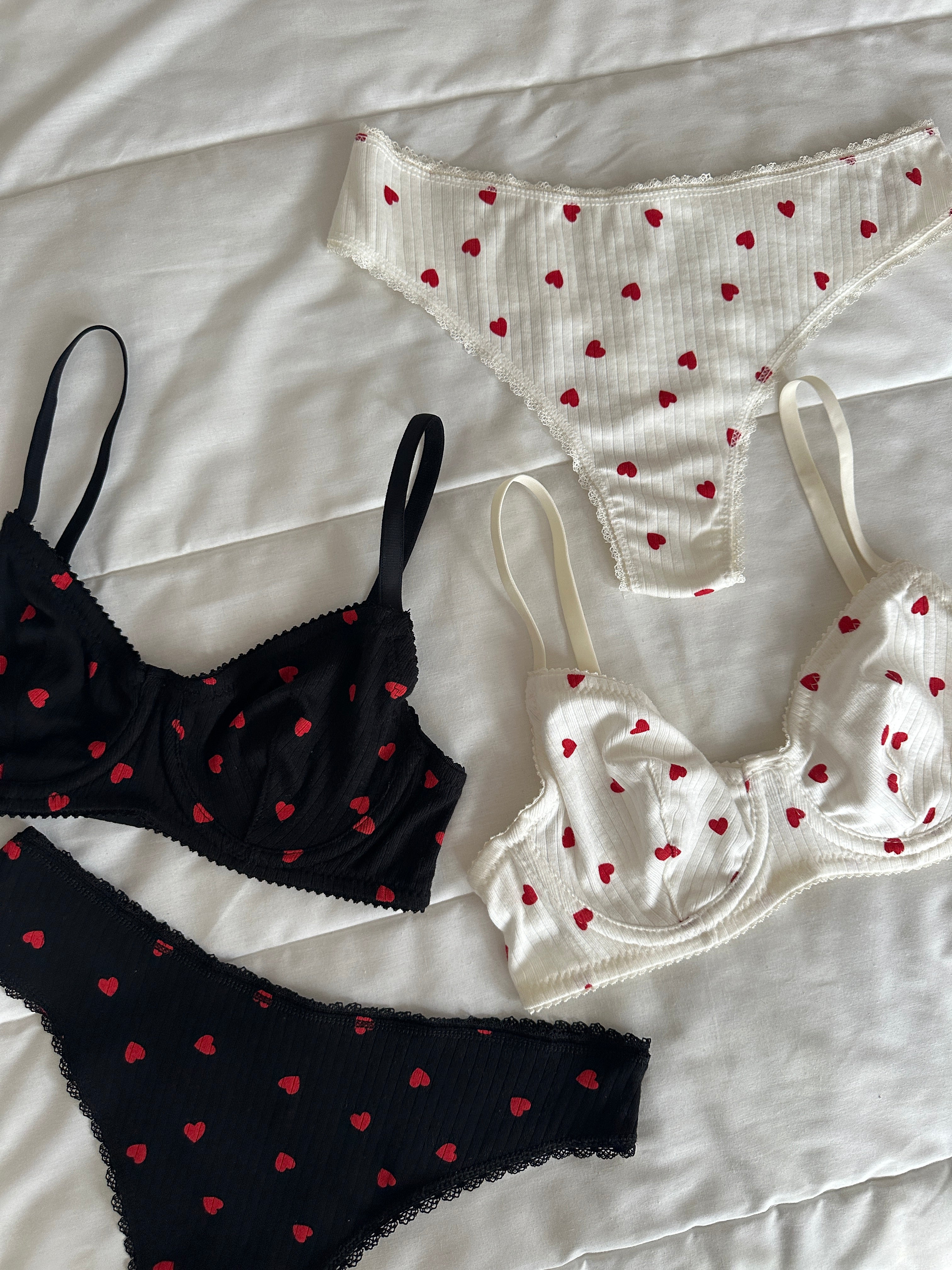 Amore Siyah & Beyaz 2'li İç Giyim Seti