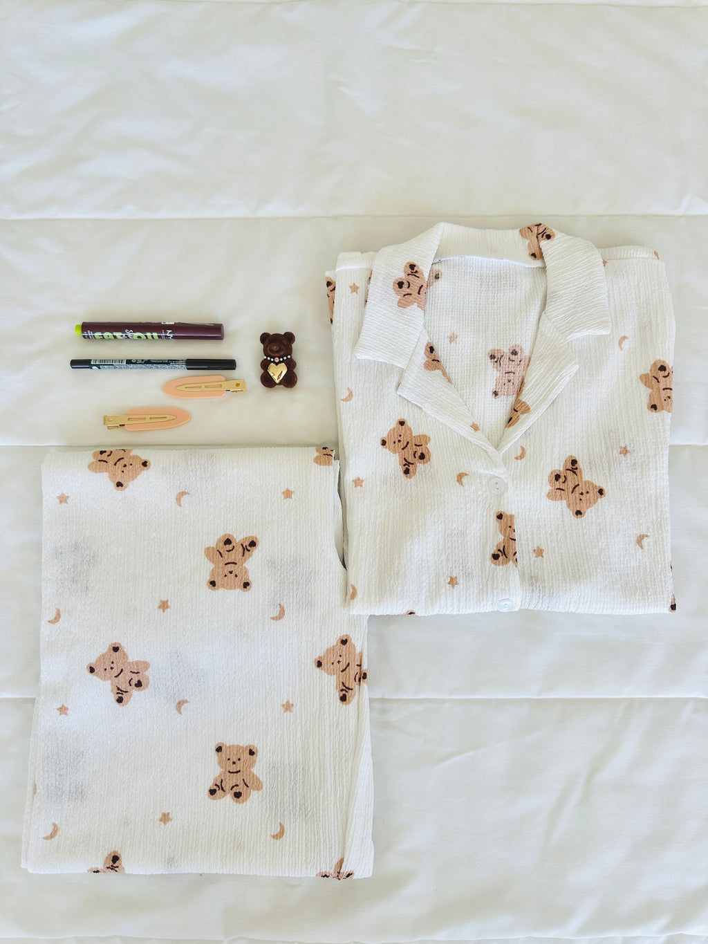 Beyaz Ayıcıklı Bürümcük Pijama Takımı