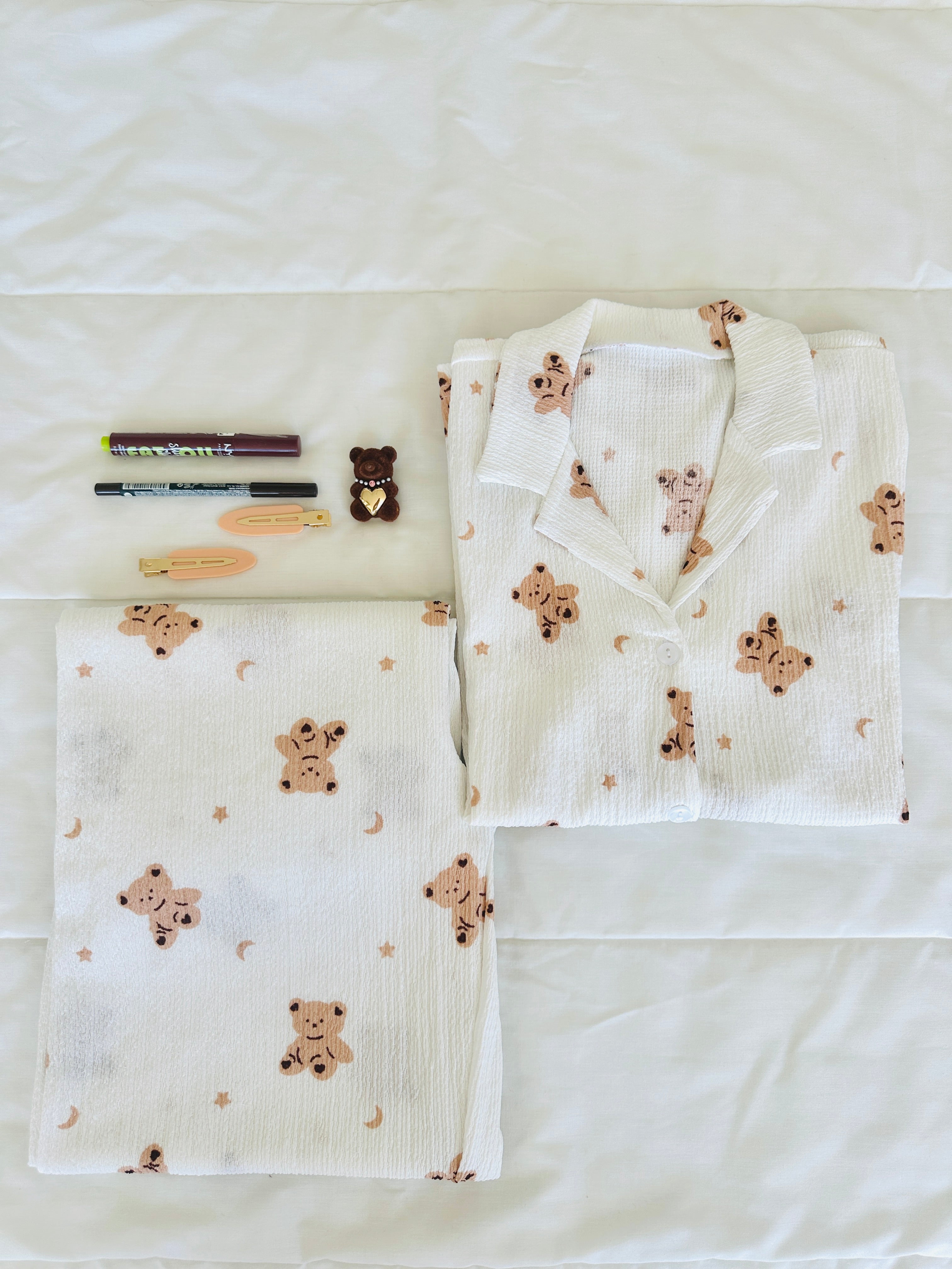 Beyaz Ayıcıklı Bürümcük Pijama Takımı