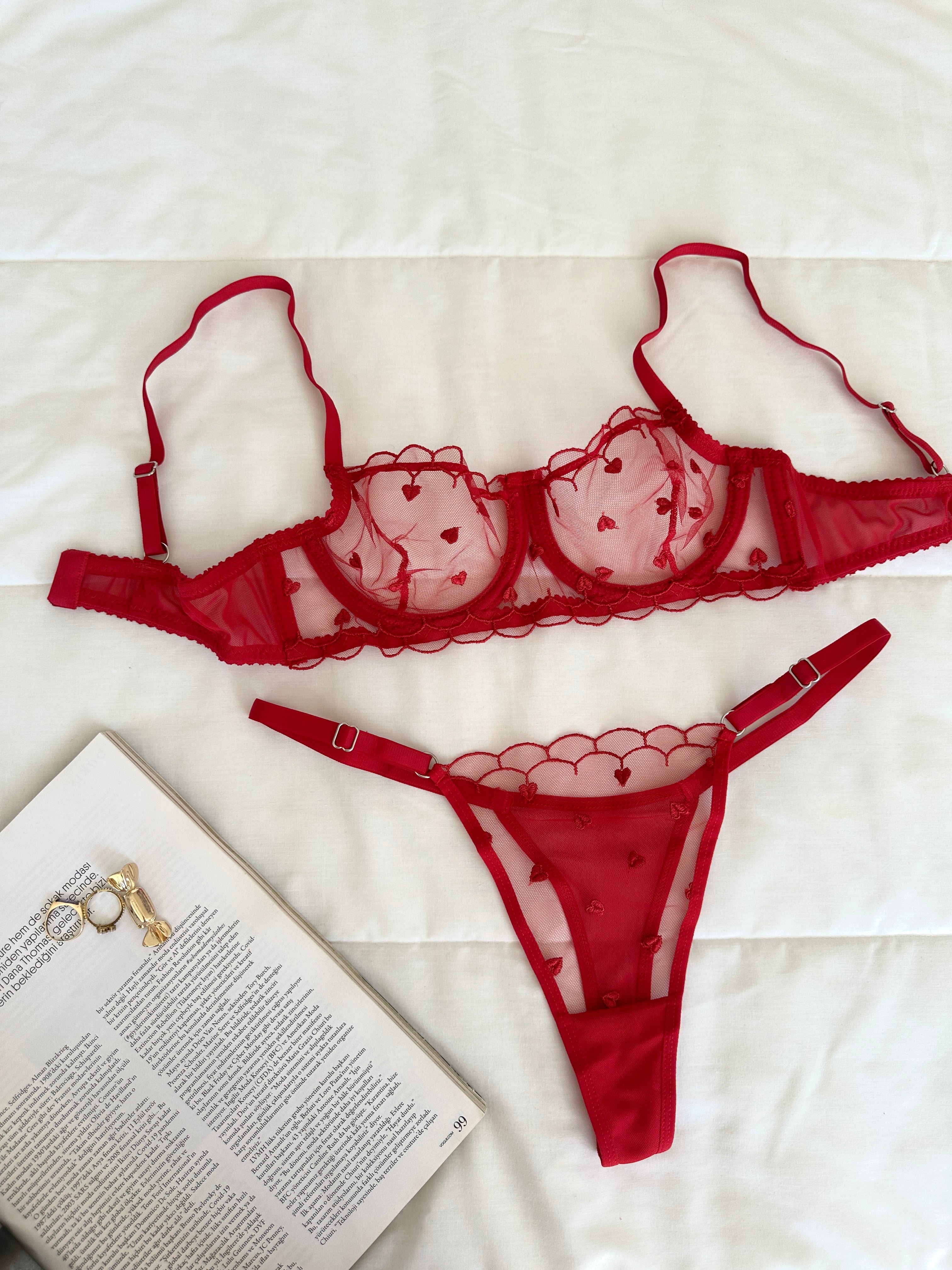 Elodie Kırmızı Kalpli Bralet Takım