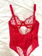 Elodi Kırmızı Kalpli Bodysuit