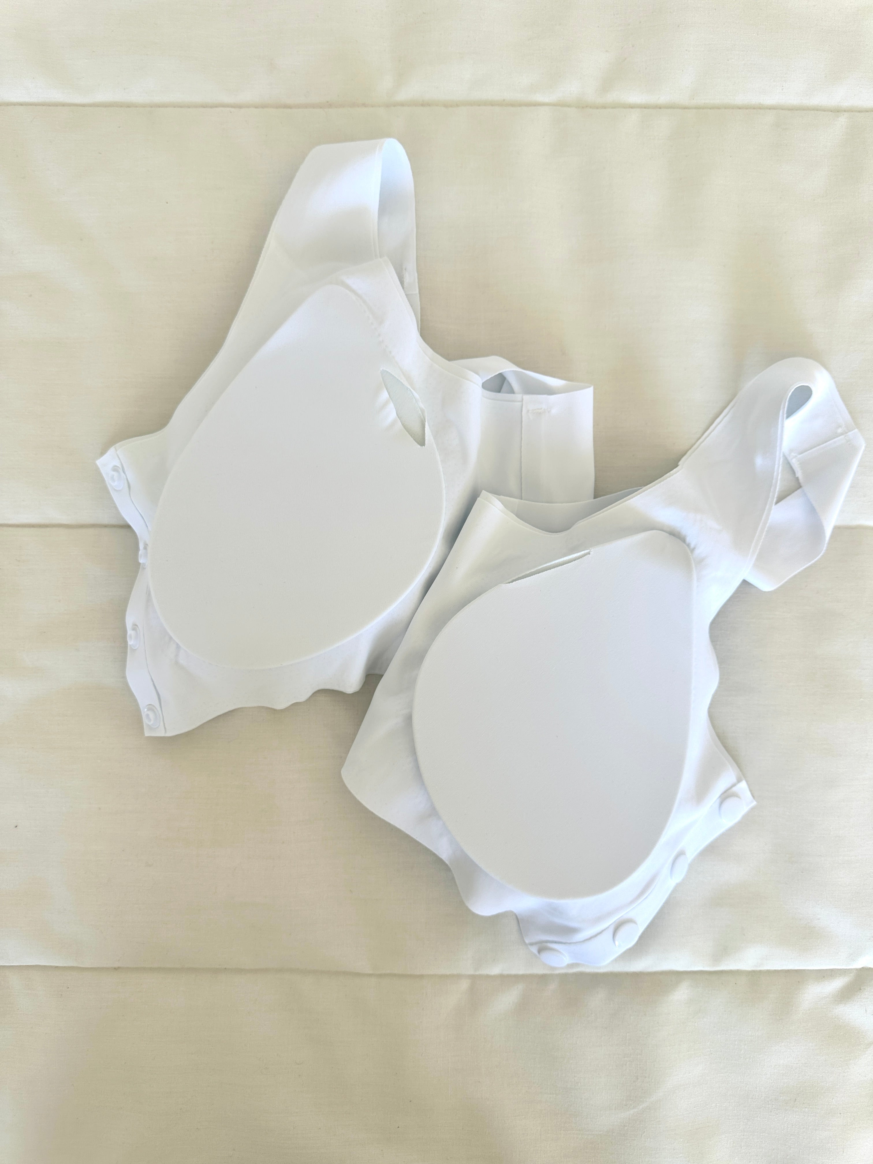 Comfort Beyaz Lazer Kesim Düğmeli Sütyen