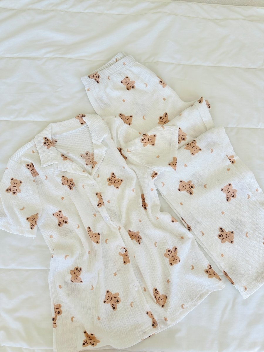 Beyaz Ayıcıklı Bürümcük Pijama Takımı - Feruz Design