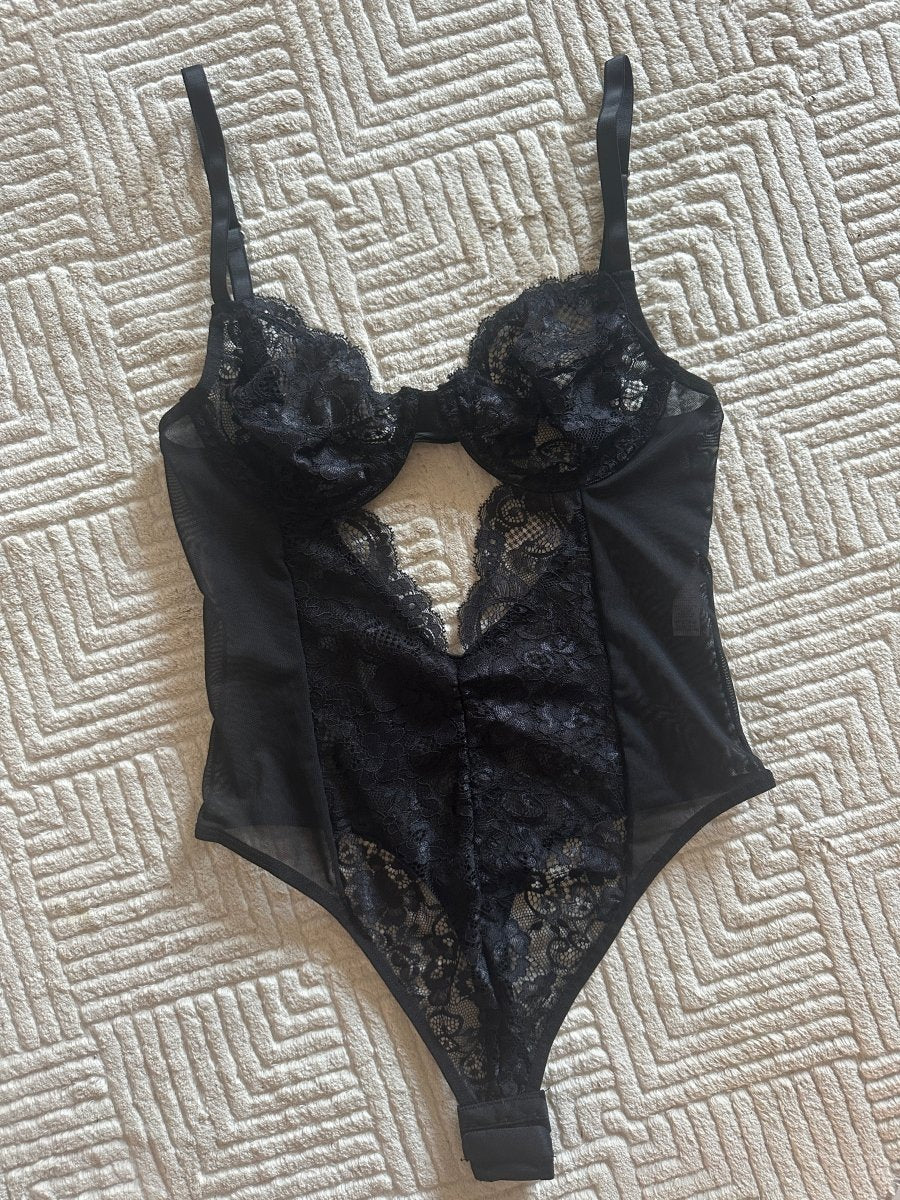 Black Delight Dantel Bodysuit - Feruz Design