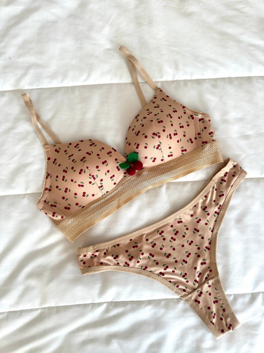 Cherry Krem Dolgulu Sütyen Takım - Feruz Design