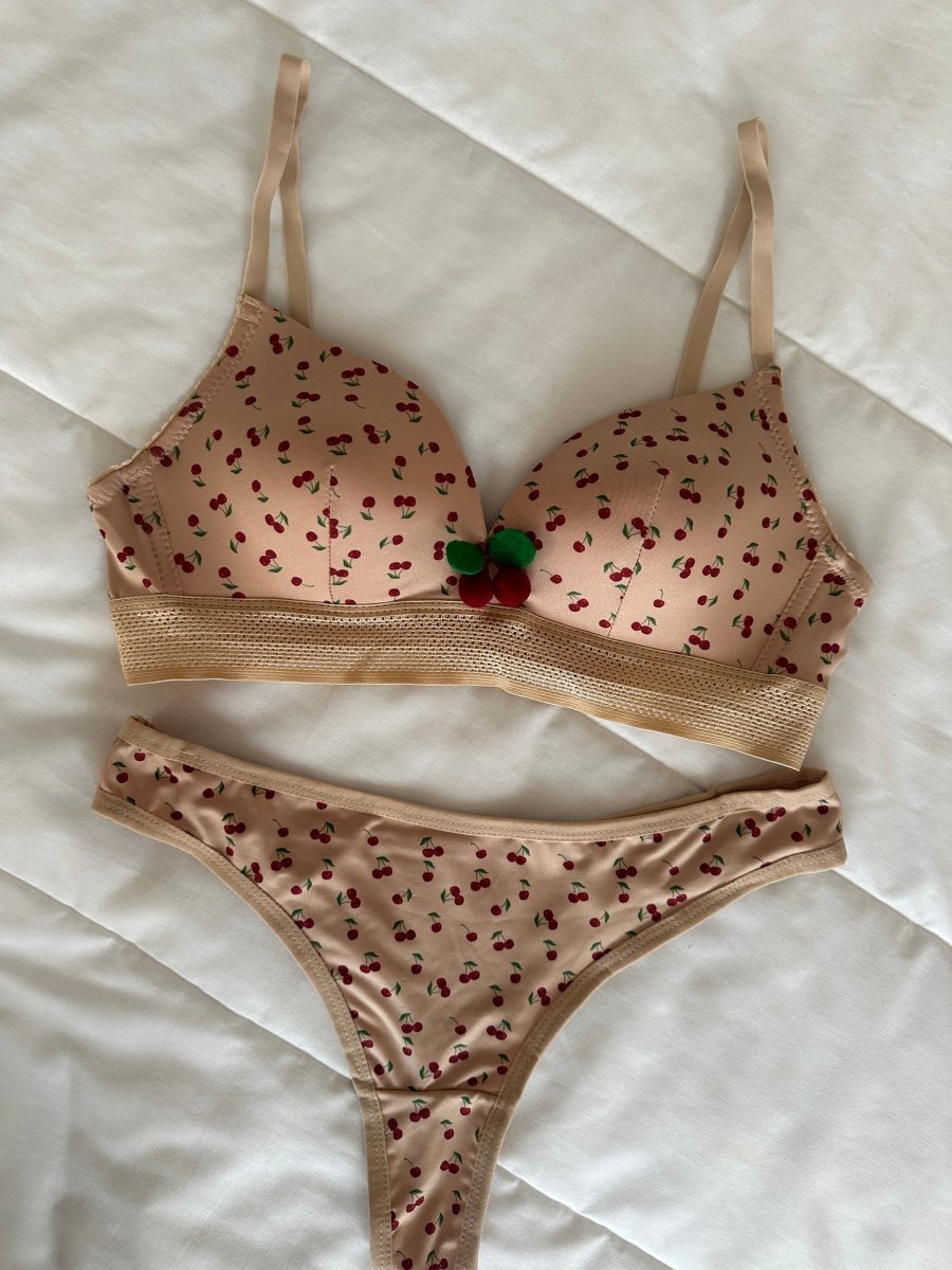 Cherry Krem Dolgulu Sütyen Takım - Feruz Design