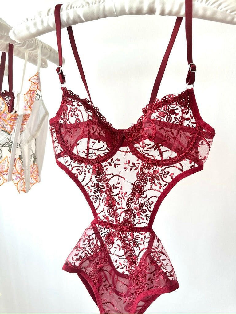 Peony Bordo Bodysuit - Feruz Design
