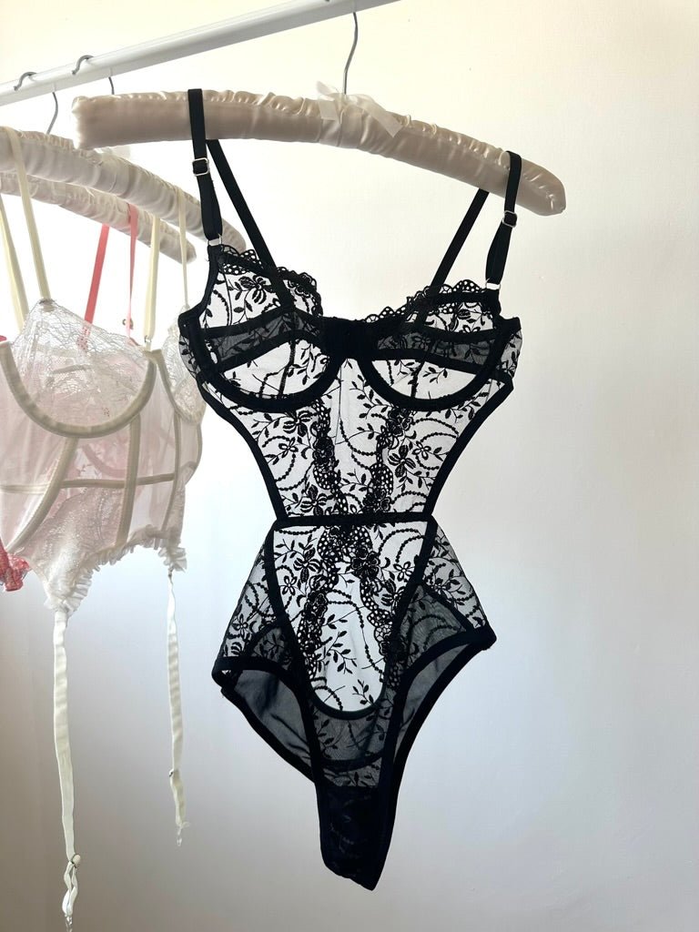 Peony Siyah Bodysuit - Feruz Design