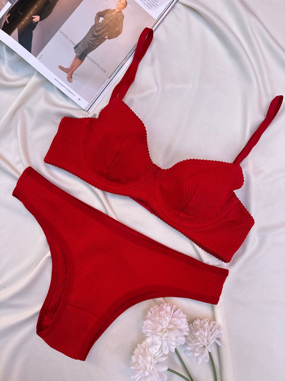 Dali Kırmızı Soft Balenli Takım